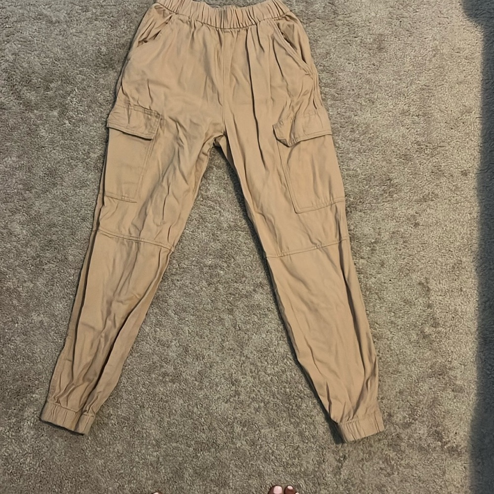 Girl khaki pants size 16